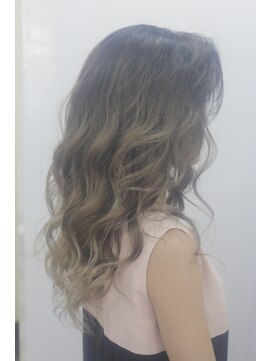 ラクシス 新都心店(Luxis) ☆グレージュグラデーション☆