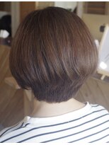 ヘアードレスビュー(hair dress V.I.E.W) グロスショート