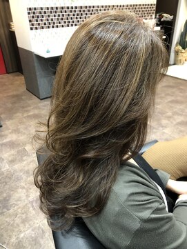 サロンドジュネ(salon de JUNE) オイルグロスカラー  マットブラウン