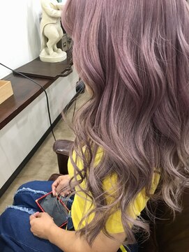 アゴーグ(agog) ピンクベージュ