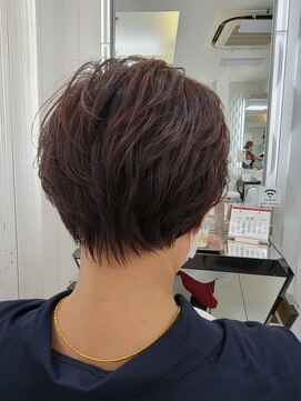 クオリス 赤塚店(QUALIS) 20代30代40代50代/くびれショート/丸み/くびれ/ひし形