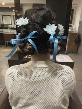 ネオリーブ シュシュ 神保町店(Neolive susu) 編み込みツインお団子☆