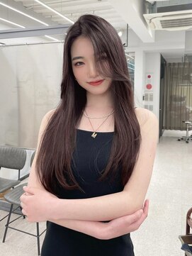 ノイズ オオサカ(NOISM) 韓国風 大人可愛いロングレイヤーカット!