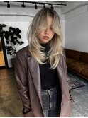 淡いスモーキカラーのバレイヤージュ_smoky beige_