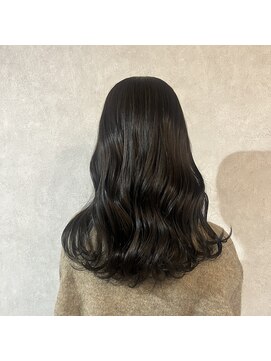 シアン(CYAN) オリーブブラウン