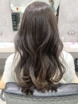 ビブ(VIV) ロングレイヤーオリーブグレージュ