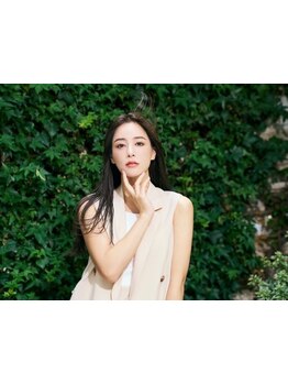 お手頃プライスでしっかりまっすぐから、柔らかい質感のストレートに♪ダメージレスで美髪へと変身!!