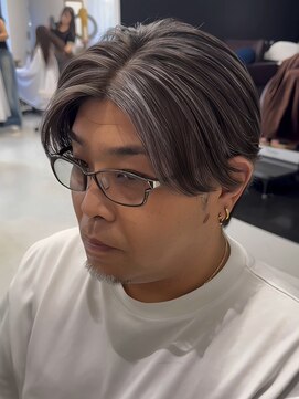 バース 梅田中崎町店(BIRTH) 50代40代白髪ぼかしシルバーメッシュバレイヤージュ
