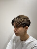 ルースト 京都河原町店(ROOST)&nbsp;フェザーパーマ金メッシュハイライト毛流れスタイル