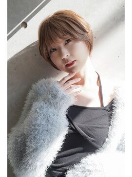 カライングドゥ(ing deux) 大人可愛い20代30代40代黒髪前下がりショートボブ丸みショート◎