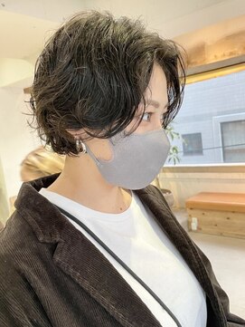 スー 自由が丘(suu) 大人ボブパーマハンサムショート波ウェーブパーマセンターパート