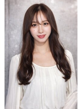 クオン(Cuon) セミロング×顔まわりレイヤー