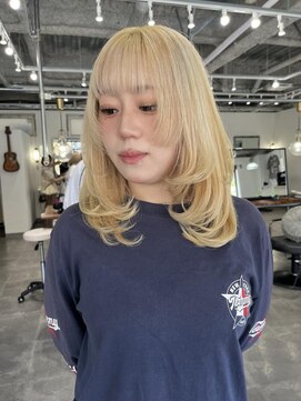 ホリー(HOLLY) ブロンド×レイヤー