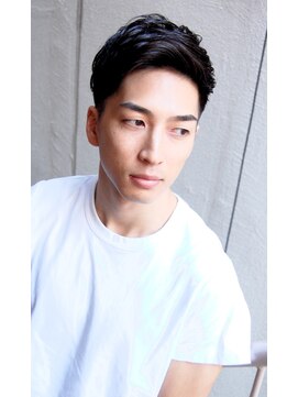 メリケンバーバーショップ コウベ(MERICAN BARBERSHOP KOBE) ビジネスサイドパートショートツーブロック#m351