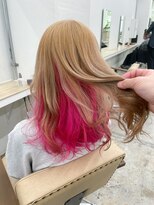 ニュート(Neut )&nbsp;ハイトーンインナーカラービビットピンク/ミルクティーブロンド