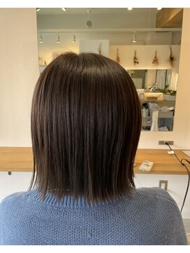 エム(emu) 髪質改善30代40代50代/似合わせ大人可愛い叶えます/ミディアム