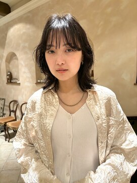 ビュートリアム265(BEAUTRIUM 265) ボブレイヤー・ウルフボブ・大人ボブ・暗髪・銀座京橋20代30代