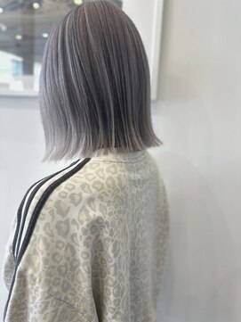 ミトン(mi-temps) ホワイトシルバー