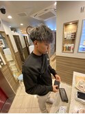メンズ無造作フェード束感ツイストスパイラルショートストリート