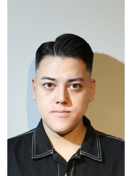 ツーエイチ 新宿(2H) 新宿/サイドパート/ビジネスヘア