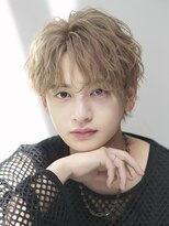 オーシャントーキョー シブヤジンナン(OCEAN TOKYO shibuya JINNAN) 韓国シースルーセンターパートハイトーンメンズブリーチカット