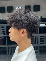 シャイン 大宮(SHINE)&nbsp;メンズカット/パーマ/ヘッドスパ/ブリーチ/眉毛/韓国/大宮/Men's