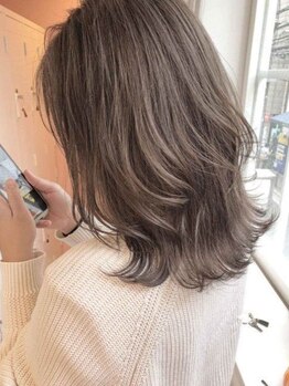 フェイスマコ(FAITH MACO)の写真/大人女性の髪のお悩みを解決しながら艶のある美しい髪へ…☆髪の芯から美しい大人の上品カラーが叶います♪