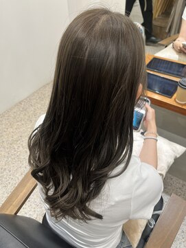 カリネバイフィエル(CALINER by Fier) オリーブベージュ◎