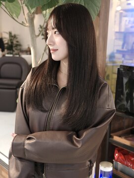 ウィム(wim) 『ワンカールストレート』暗髪/髪質改善/艶髪/顔まわりカット