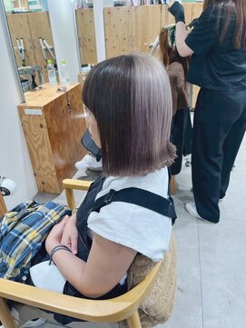 チェレ オレ 新金岡店(Chere ore) ツーセクションカラー/ブリーチあり/20代30代/デザインカラー