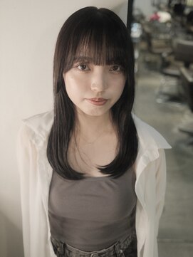 メイカ(MEIKA) 【ナチュラルストレート × シースルーバング】花岡勇輝