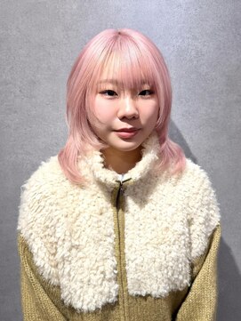 ブロンドに落ちるピンク×ザクザクレイヤー