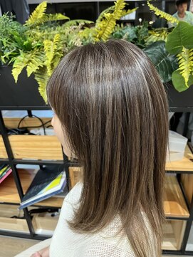 白髪ぼかしハイライト