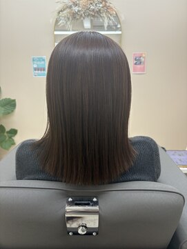 アンジュール コロレ(1//jour colore) 縮毛矯正で叶える切りっぱなしスタイル