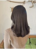 オリーブカラー
