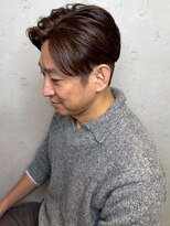 アトリエ(atelier.)&nbsp;ブラウンカラー センターパート ツーブロック 刈り上げ