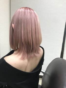 美容室ステラ 東大宮店 ミディアムレイヤー×ピンクベージュ