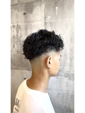 ムス ヘアー(MUSU HAIR) フェードツイストスパイラルパーマ