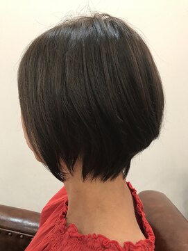 パース(PARS) ショートボブ