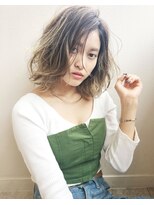 ニュアンス小顔ボブ【ハイライトバレイヤージュカーキグレージュ