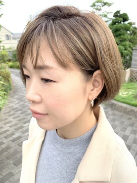 シエロ(CIELO) ☆ 前下がり♪ 耳かけショートボブ ☆