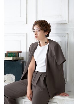 シエル(Ciel) 外国人風パーマスタイル