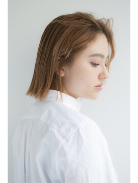 ミエルヘアーエスト 新宿店(mielhair est) 切りっぱなしボブ　　【miel hair est新宿】