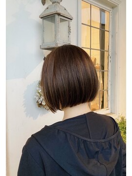 アリス Ａｌｉｃｅ ぷつっとミニボブ♪