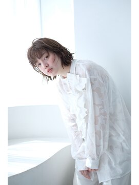 ニール(Neale.) 2023 S/S