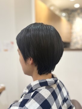 フリージア(freesia) ショート/ヘッドスパ/30代40代50代