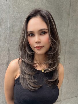 トゥイン 八王子(TWIN) ハイライトデザインカラーフェイスフレーミングレイヤーカット