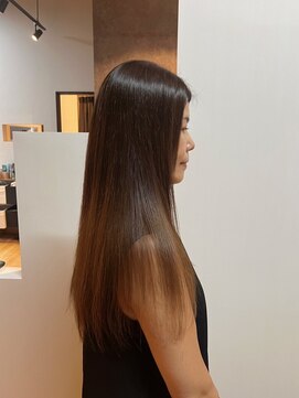 アルコ(Arco) 絡まり知らずのサラツヤ髪◎毛先までまとまるストレートロング