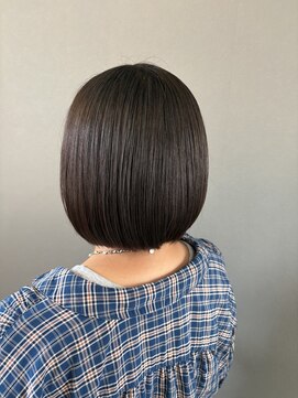 ココカラヘアー ニコ(cococara hair nico) ボブカット/艶カラー