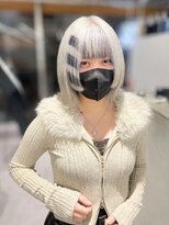 ファイブバイジエクト 堀江(FIVE by The Ect)&nbsp;ホワイトブロンド/シルバーベージュ/ルーツカラー